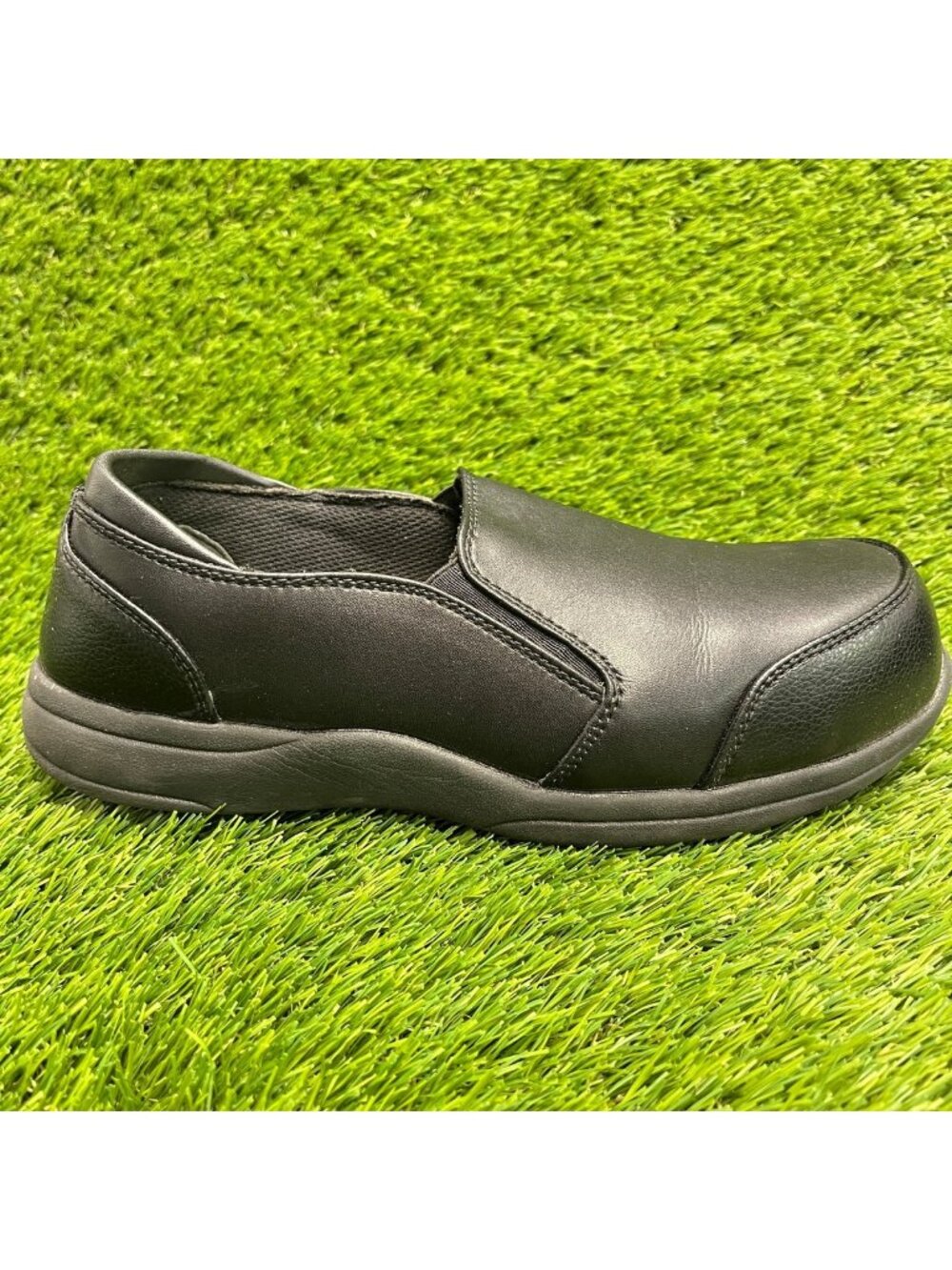 Genuine Grip Endrina Camila Women Size 7.5 Black Composite Toe Safety Work Shoes